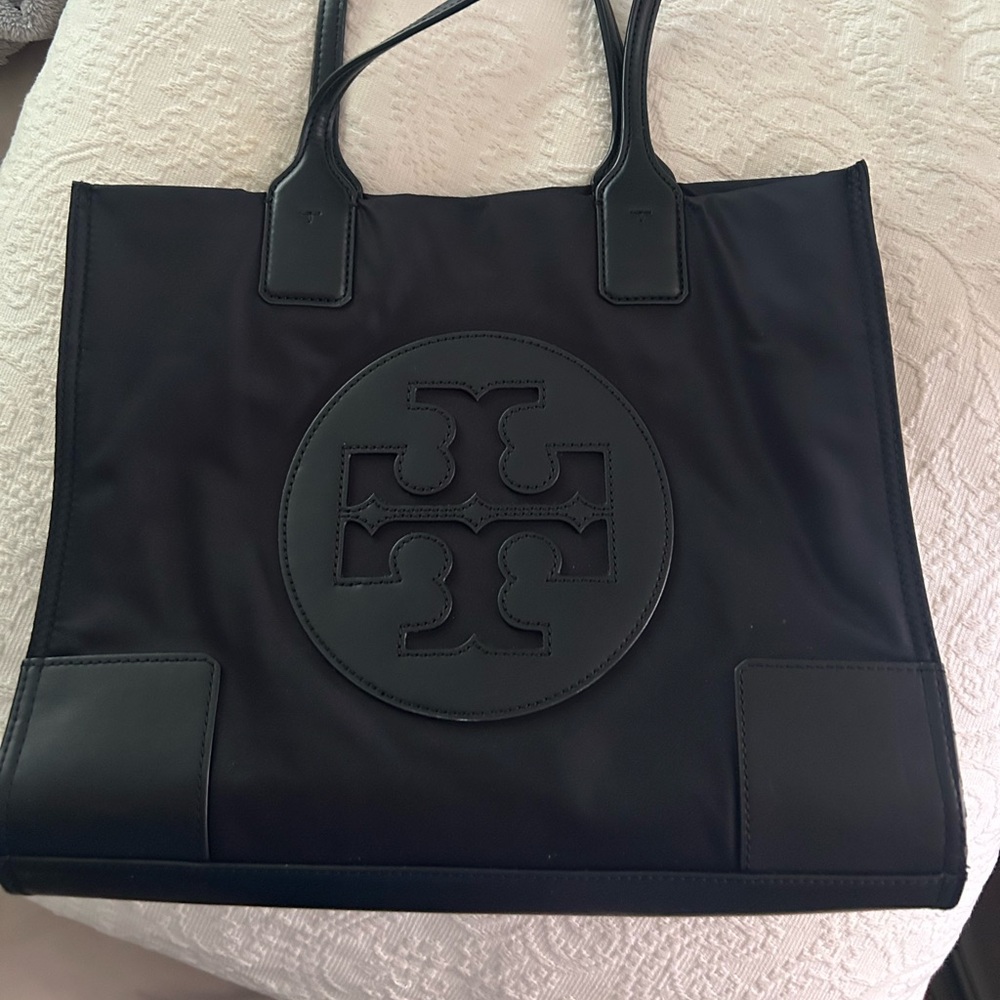 Small Tory Burch tote